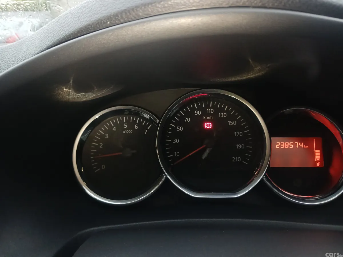 Dacia Sandero Hatchback, Petrol, 2016, Blue