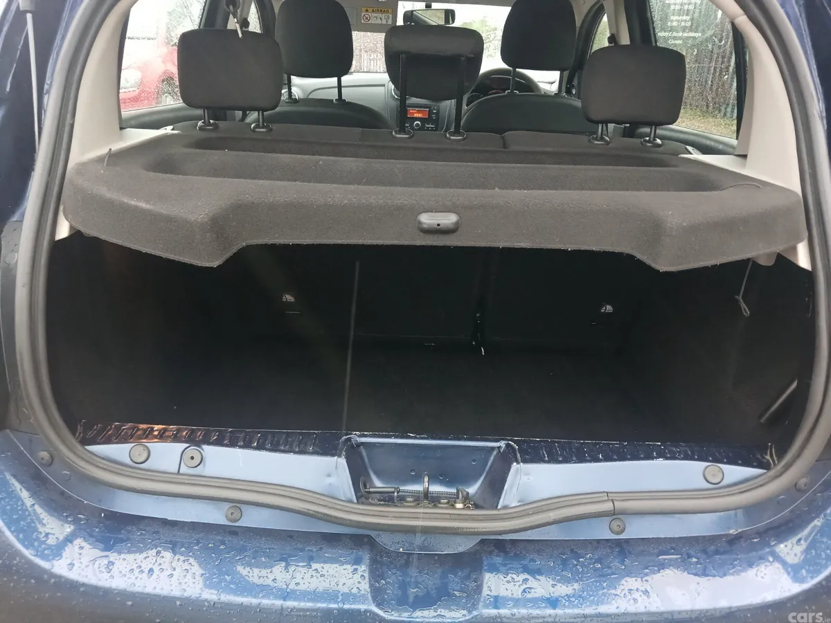 Dacia Sandero Hatchback, Petrol, 2016, Blue