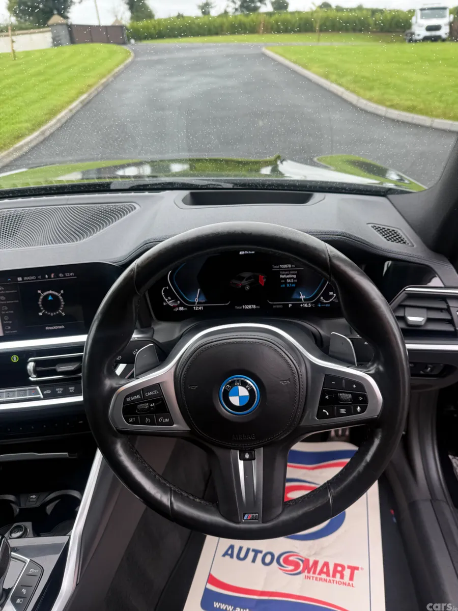 BMW 3-Series Saloon, Petrol Hybrid, 2022, Black