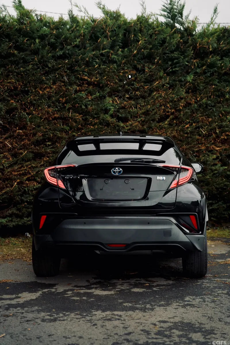 Toyota C-HR SUV, Petrol Hybrid, 2017, Black