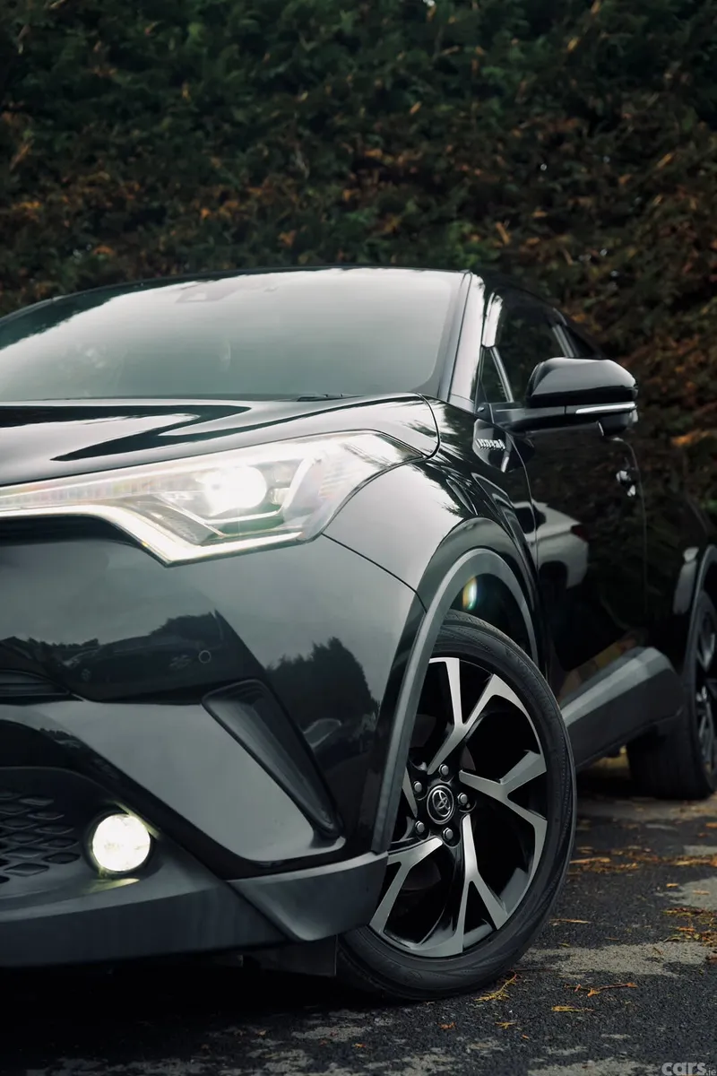 Toyota C-HR SUV, Petrol Hybrid, 2017, Black