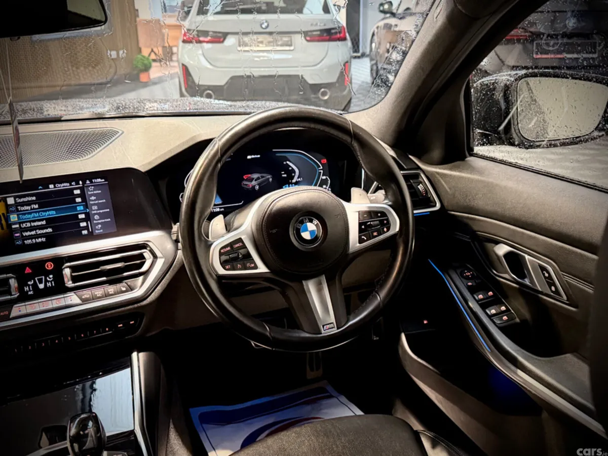 BMW 3-Series Saloon, Petrol Hybrid, 2021, Blue