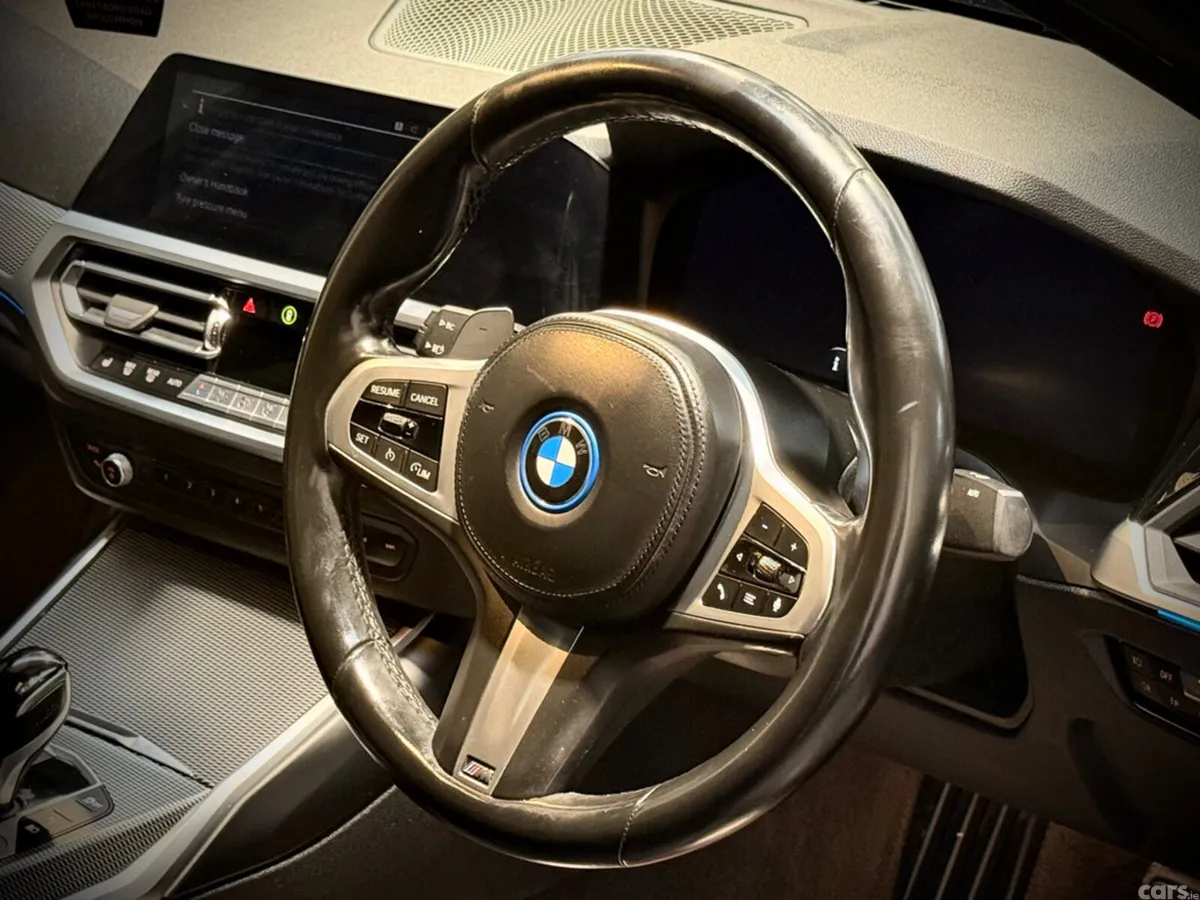 BMW 3-Series Saloon, Petrol Hybrid, 2022, Grey