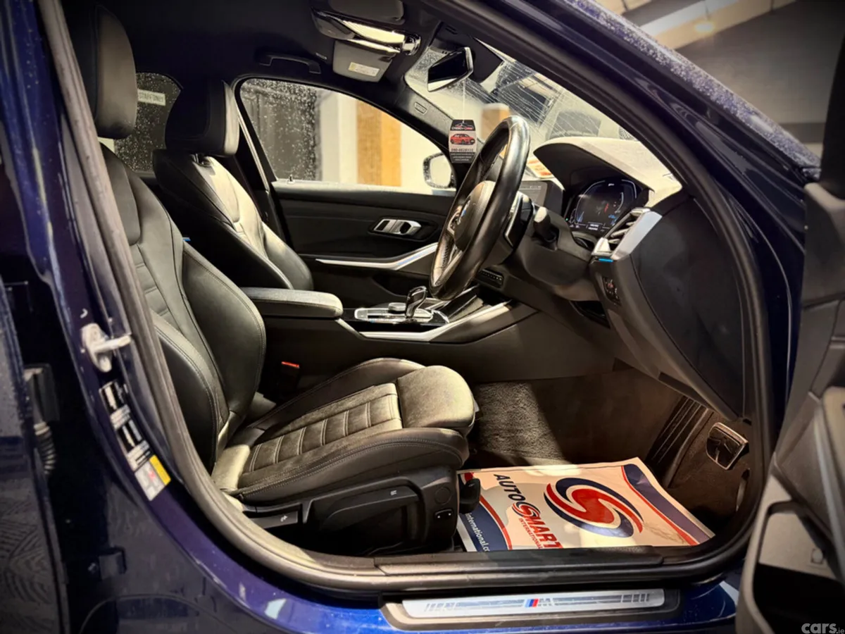 BMW 3-Series Saloon, Petrol Hybrid, 2021, Blue