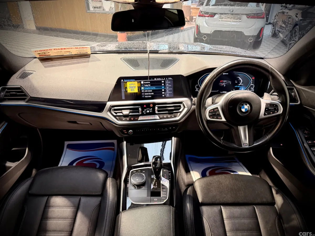 BMW 3-Series Saloon, Petrol Hybrid, 2021, Blue