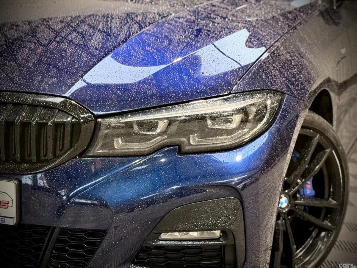 BMW 3-Series Saloon, Petrol Hybrid, 2021, Blue
