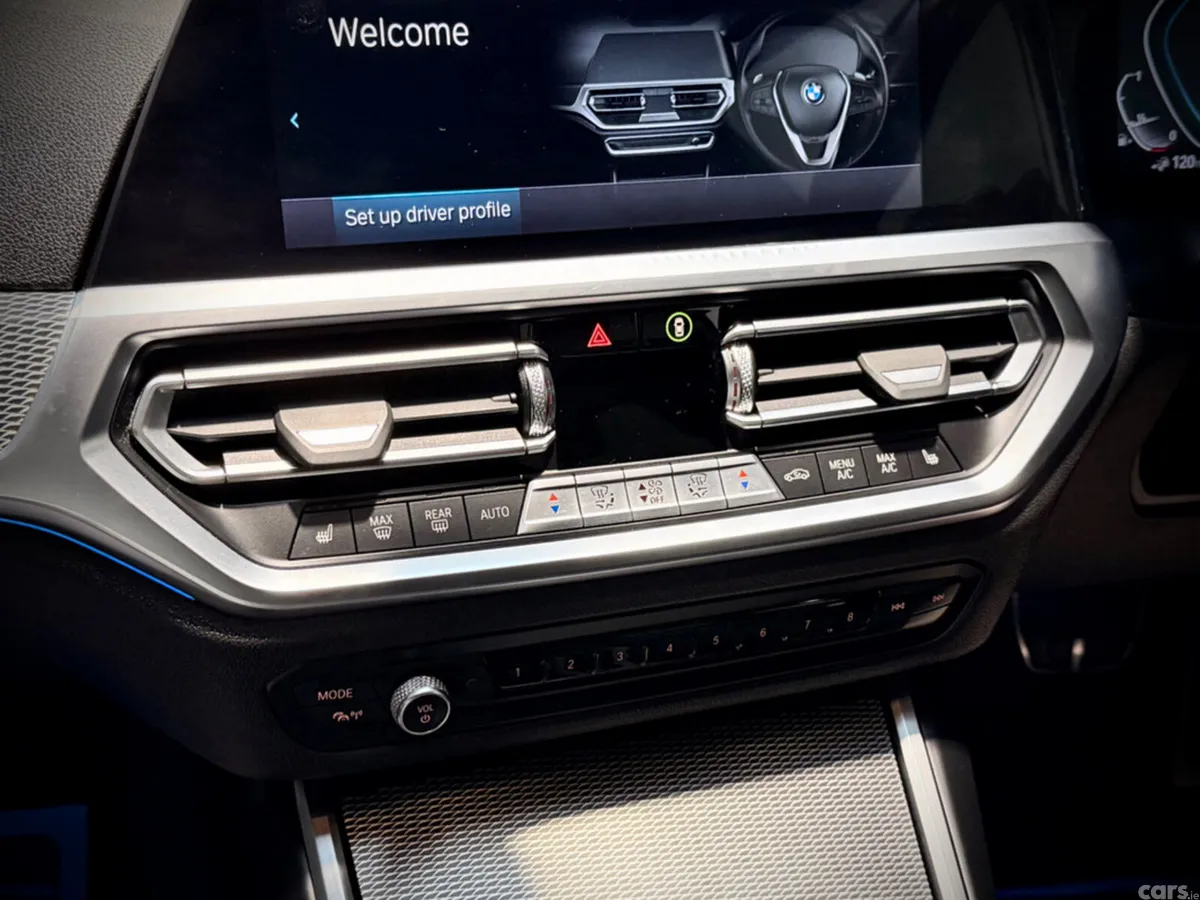BMW 3-Series Saloon, Petrol Hybrid, 2022, Grey