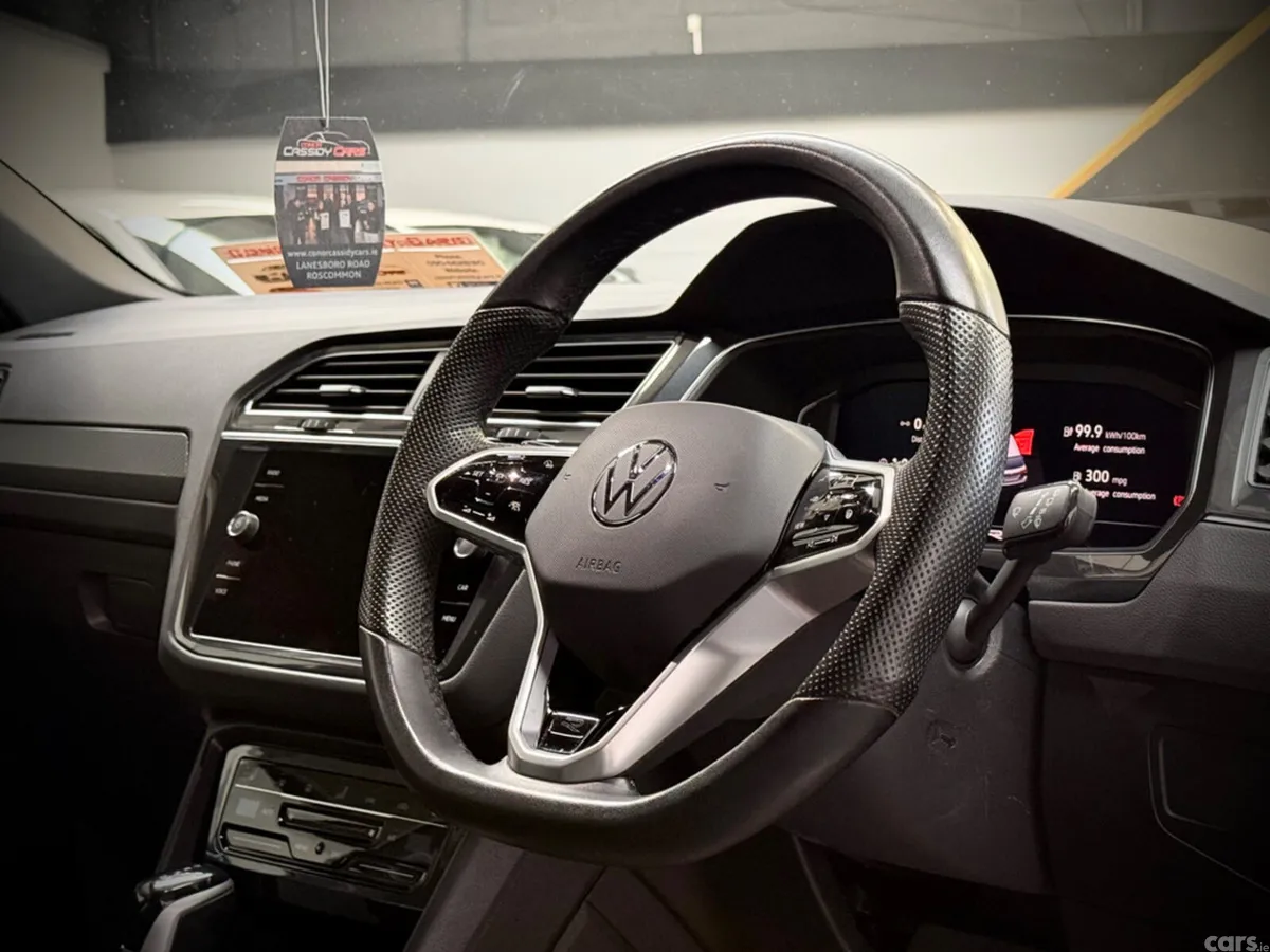 Volkswagen Tiguan Estate, Petrol Hybrid, 2023, Grey