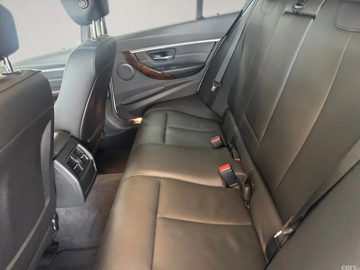 BMW 3-Series Saloon, Diesel, 2016, White