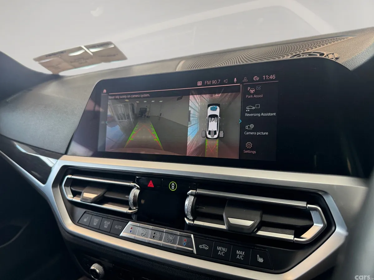 BMW 3-Series Saloon, Petrol Plug-in Hybrid, 2020, White