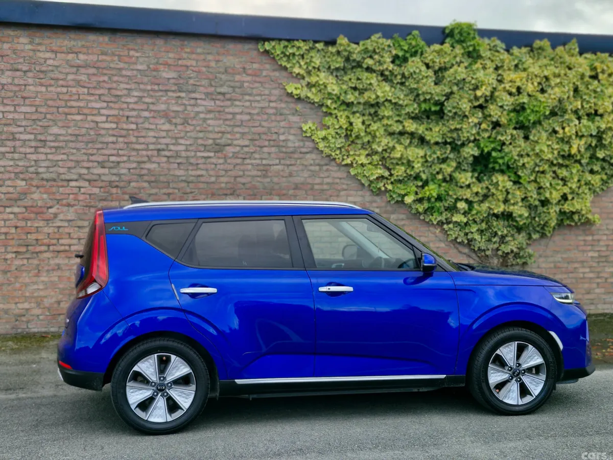 Kia Soul Hatchback, Electric, 2021, Blue
