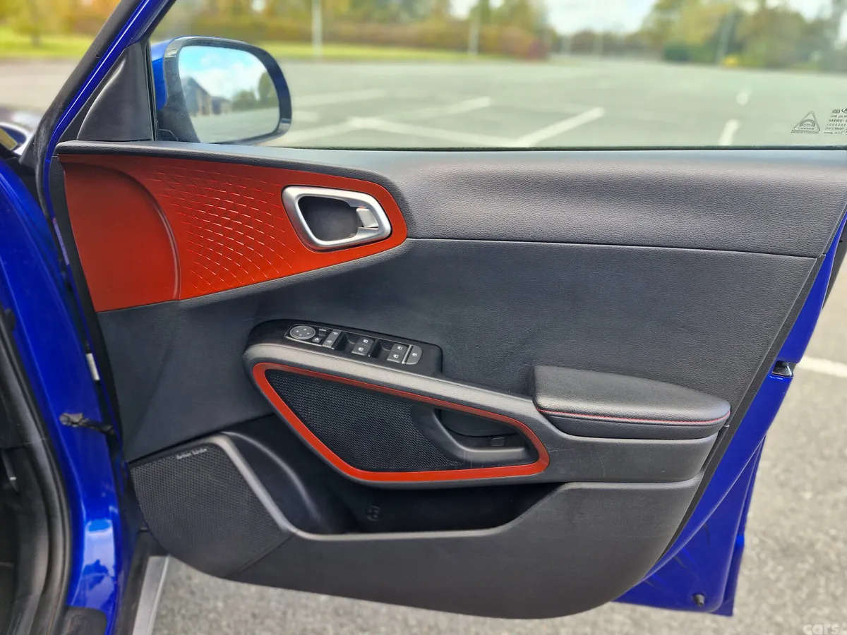 Kia Soul Hatchback, Electric, 2021, Blue