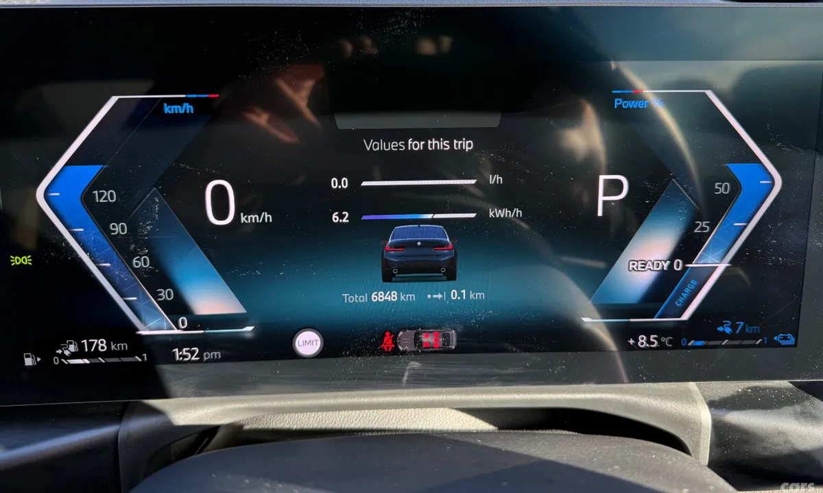 BMW 3-Series Saloon, Petrol Plug-in Hybrid, 2026, Blue
