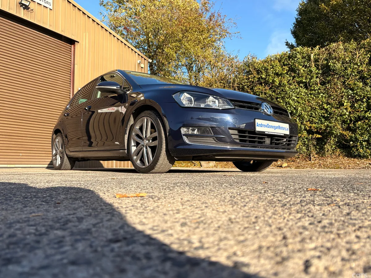 Volkswagen Golf Estate, Petrol, 2017, Blue
