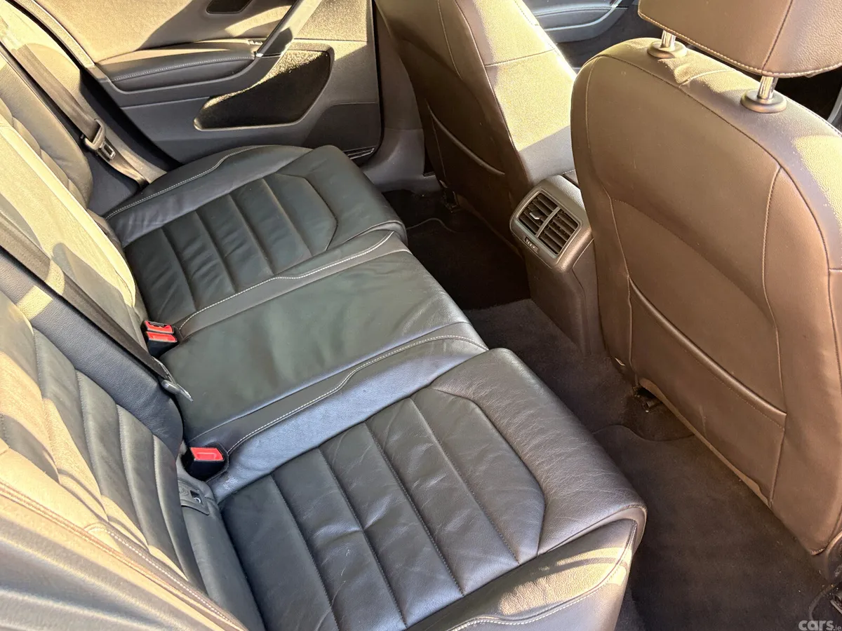 Volkswagen Golf Estate, Petrol, 2017, Blue