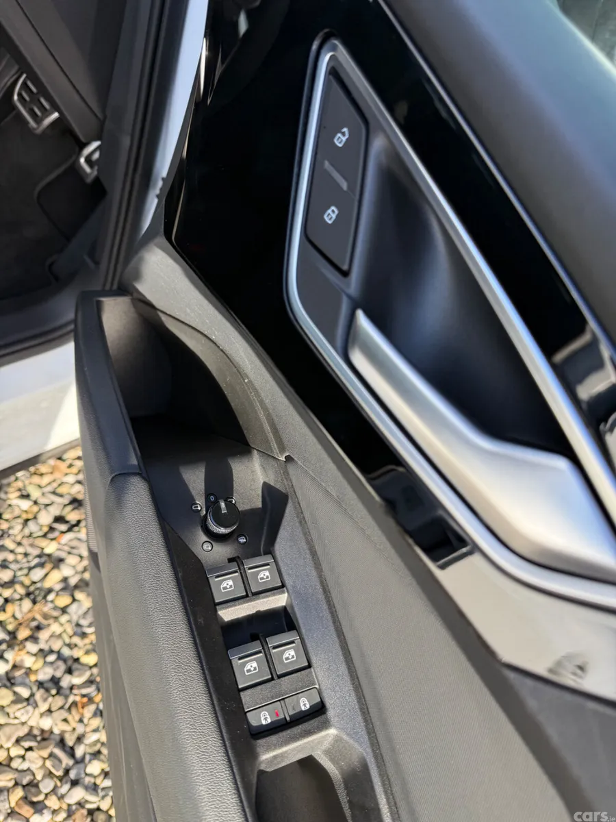Audi e-tron Estate, Electric, 2023, White