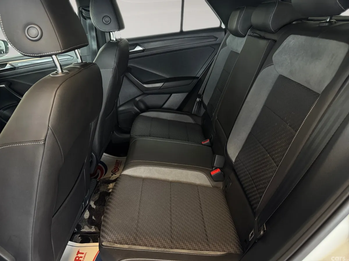 Volkswagen T-Roc SUV, Diesel, 2022, White