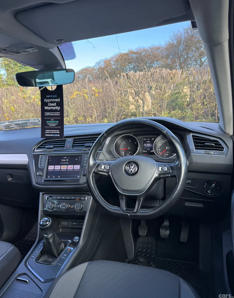 Volkswagen Tiguan SUV, Diesel, 2017, Red