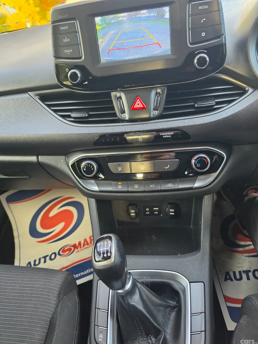 Hyundai i30 Hatchback, Diesel, 2017, Black