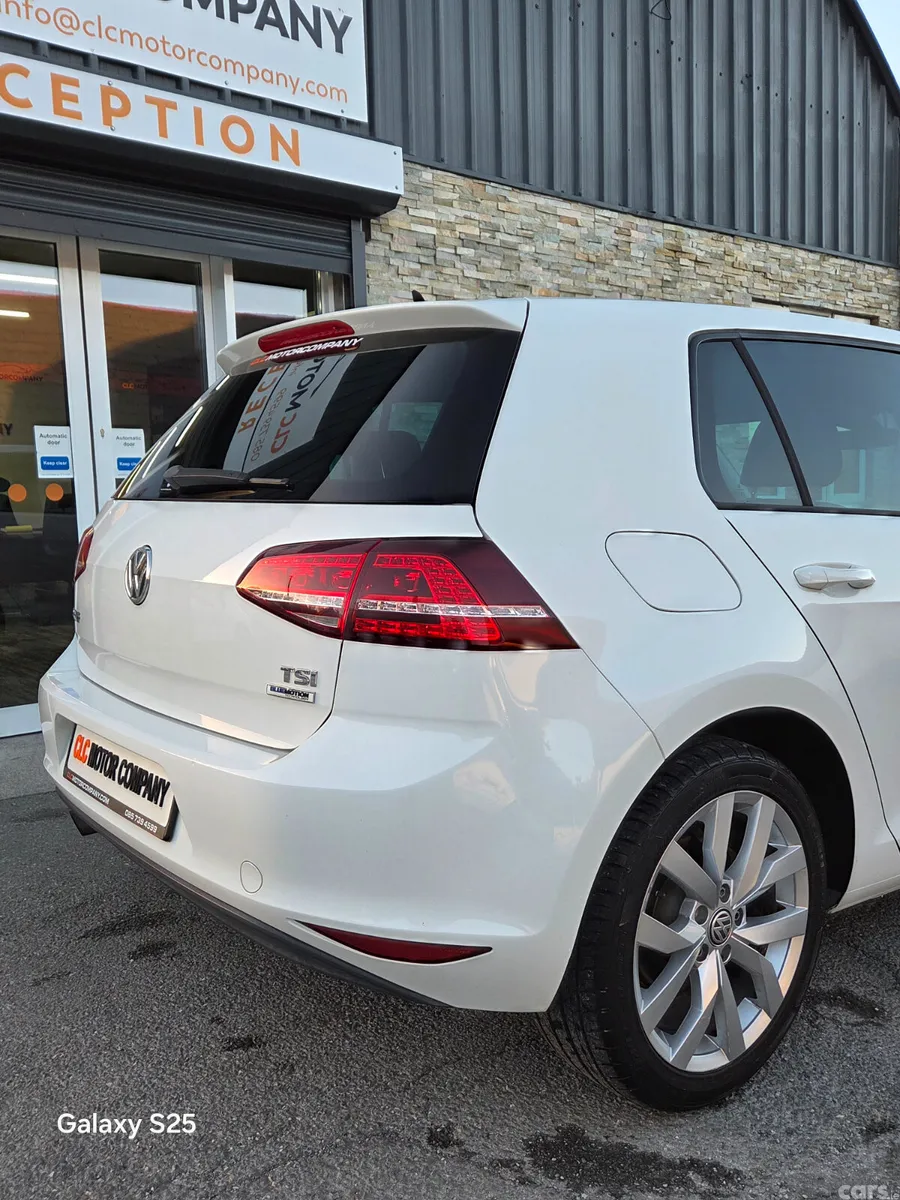Volkswagen Golf Hatchback, Petrol, 2017, White