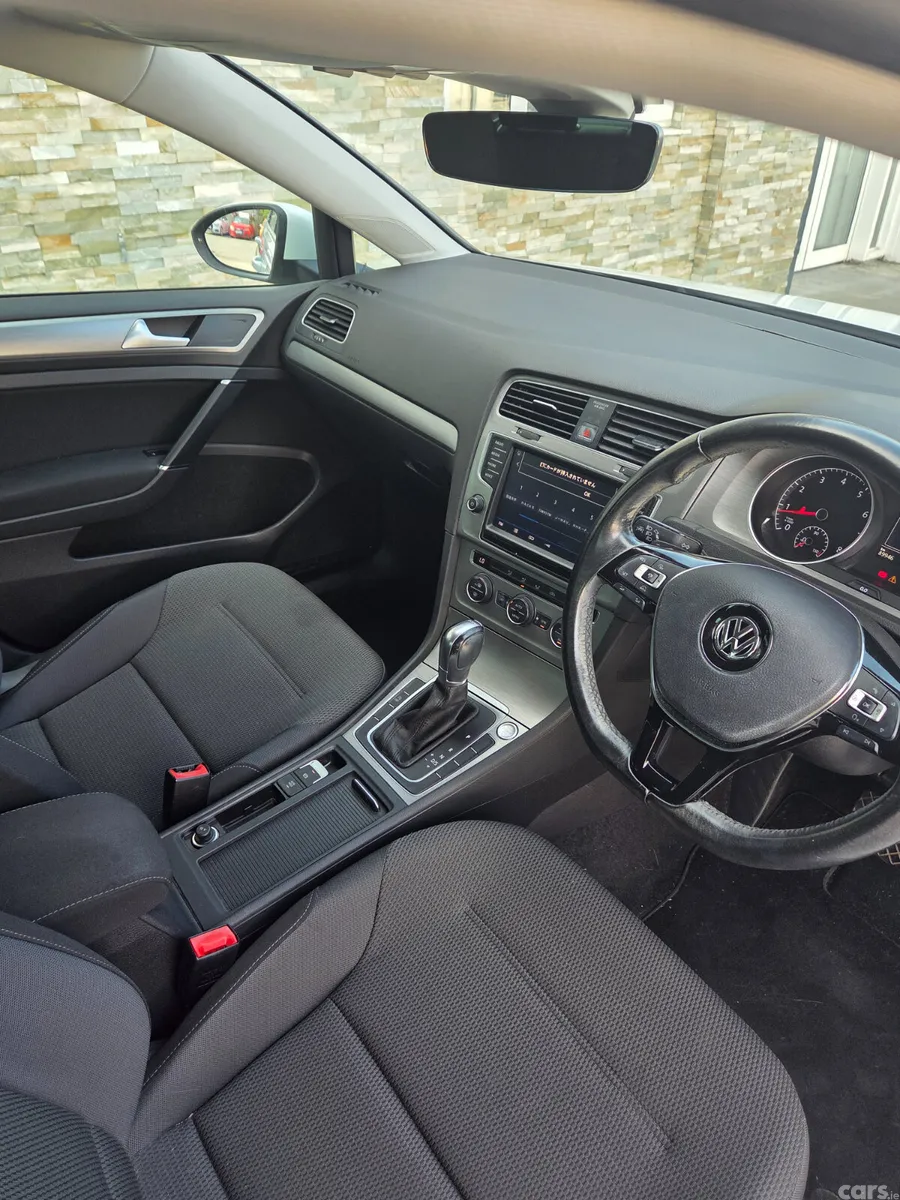 Volkswagen Golf Hatchback, Petrol, 2017, White
