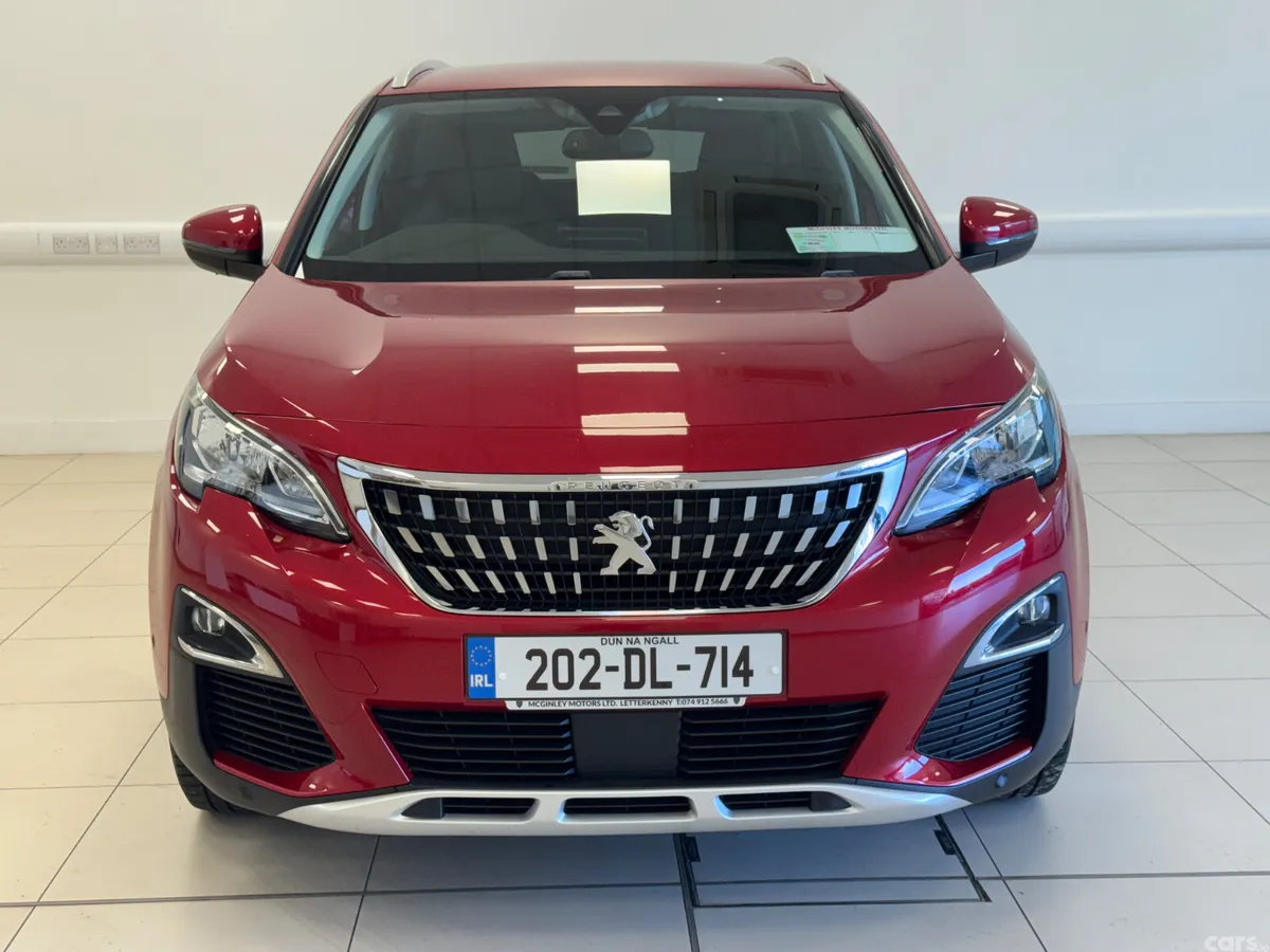 Peugeot 3008 MPV, Diesel, 2020, Red