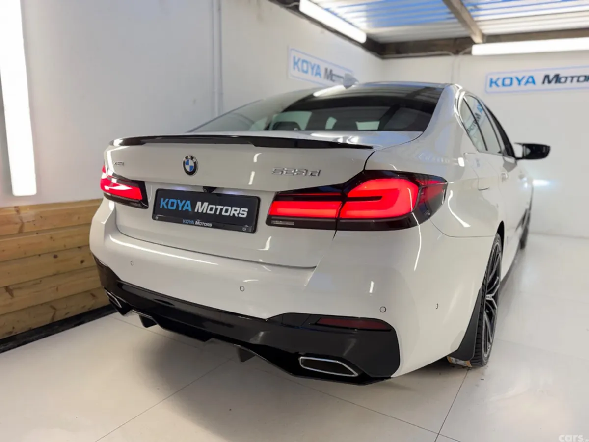BMW 5-Series Saloon, Diesel, 2021, White