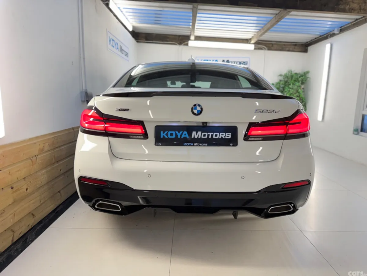 BMW 5-Series Saloon, Diesel, 2021, White