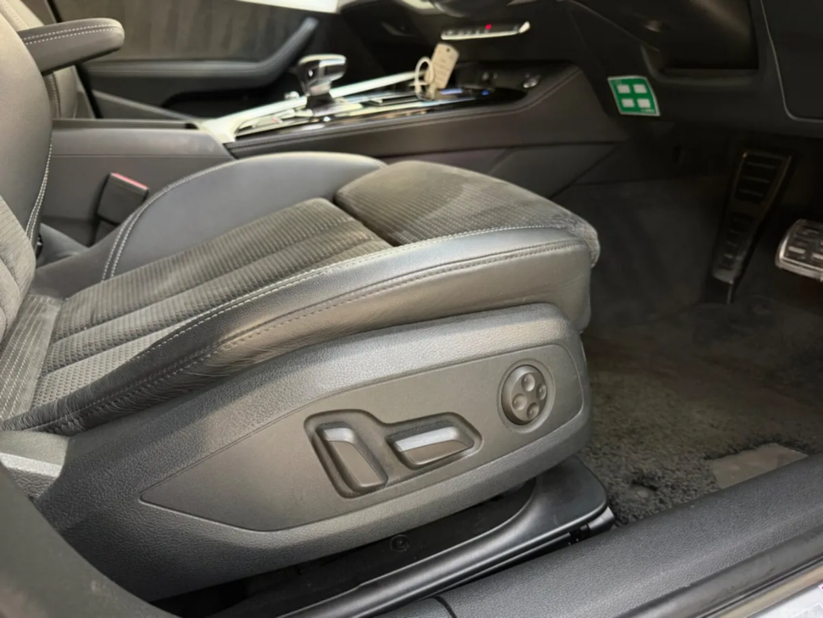 Audi A4 Estate, Diesel, 2021, White