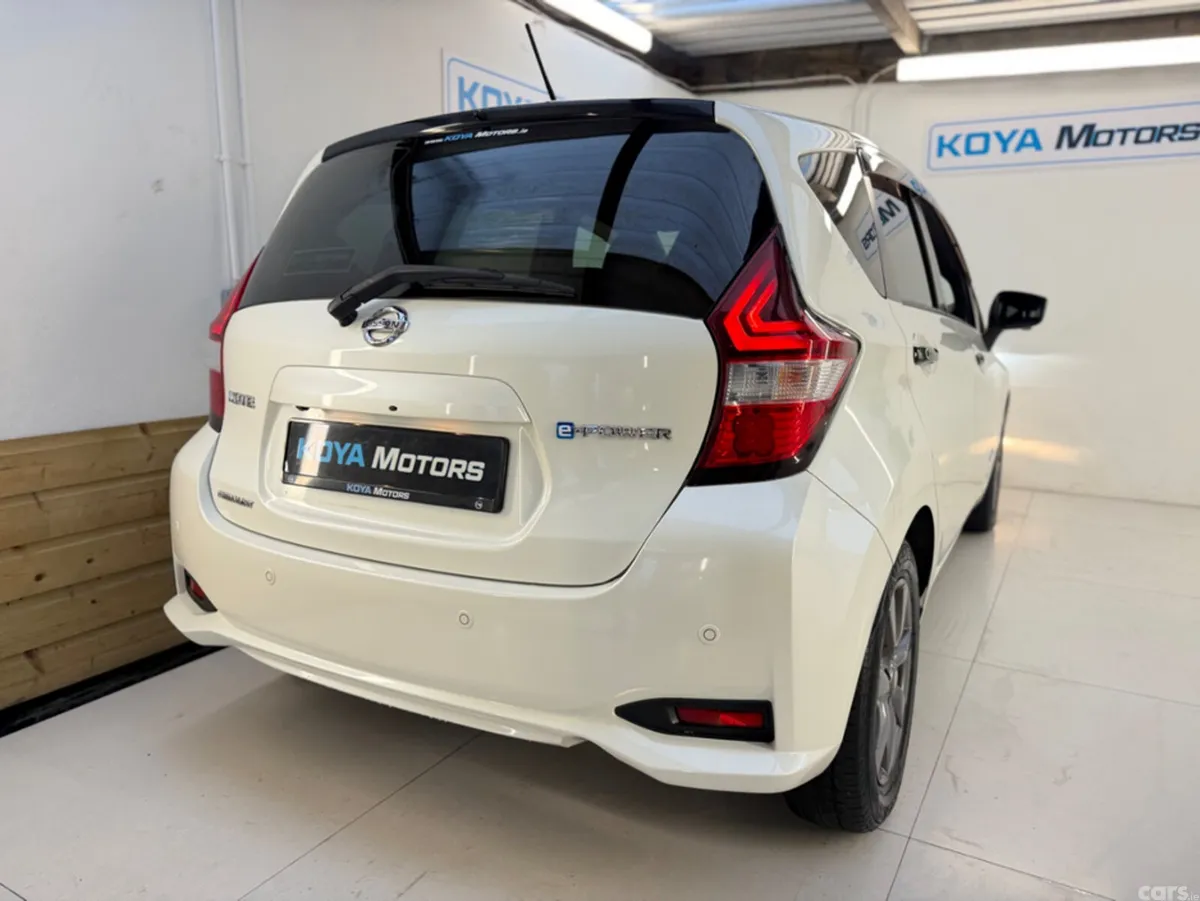 Nissan Note Hatchback, Petrol Hybrid, 2018, White