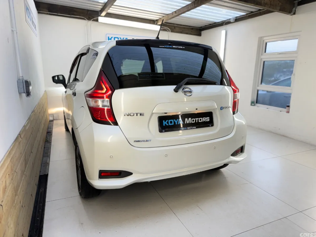 Nissan Note Hatchback, Petrol Hybrid, 2018, White