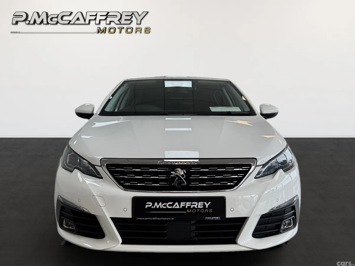 Peugeot 308 Hatchback, Diesel, 2019, White