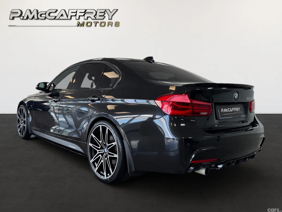 BMW 3-Series Saloon, Diesel, 2015, Black