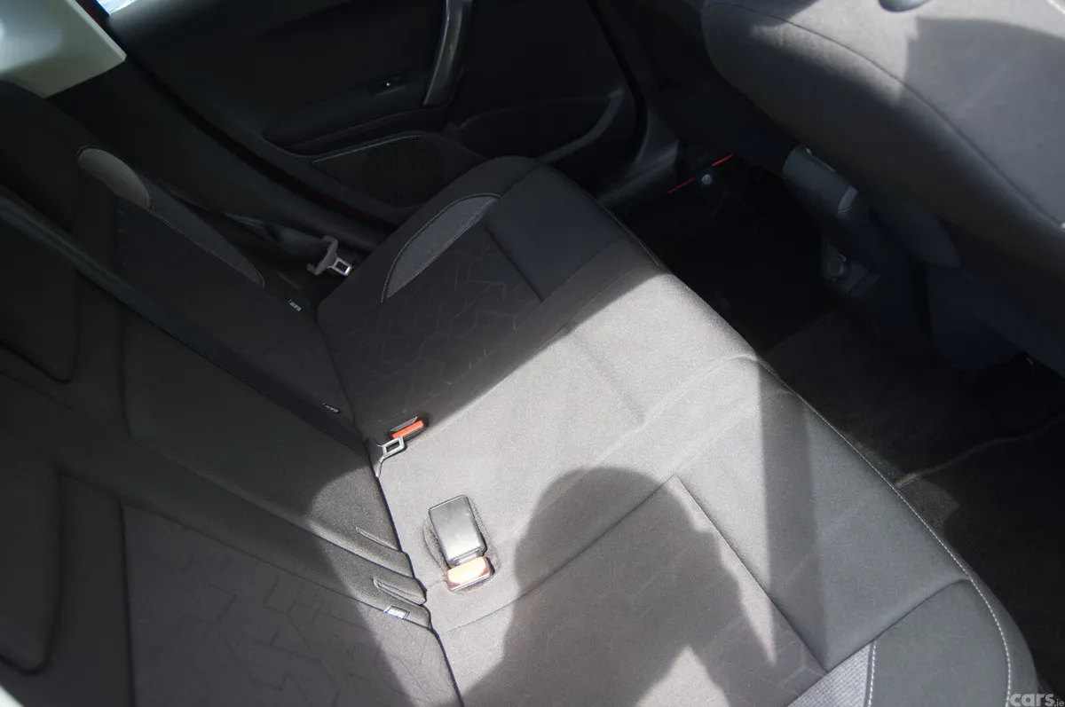 Peugeot 2008 Estate, Diesel, 2018, Red