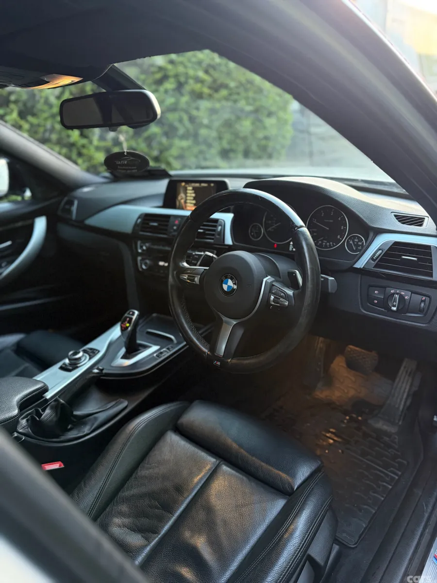 BMW 3-Series Saloon, Diesel, 2017, Silver