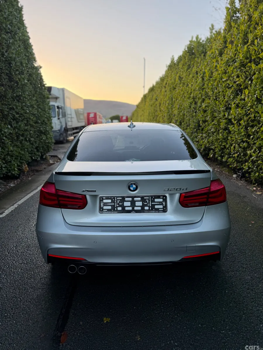 BMW 3-Series Saloon, Diesel, 2017, Silver
