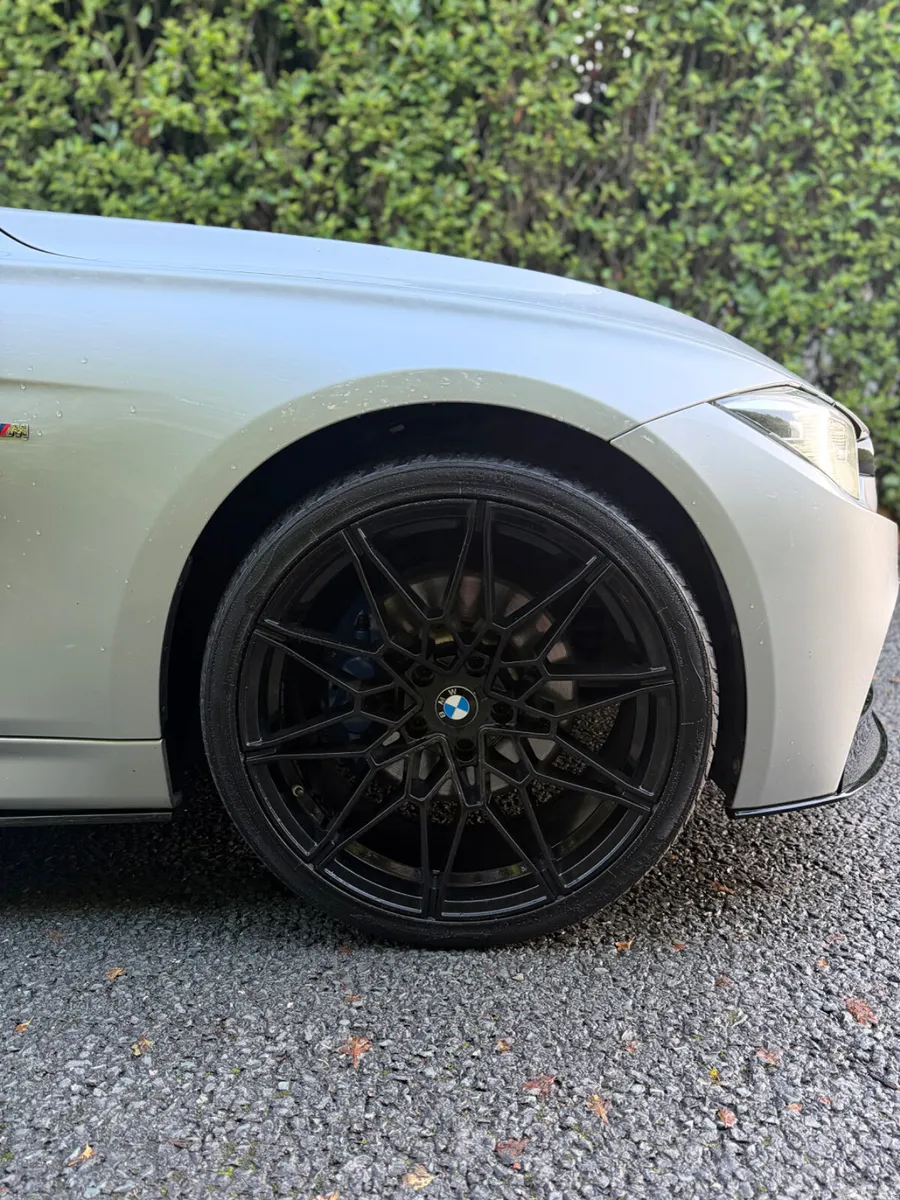 BMW 3-Series Saloon, Diesel, 2017, Silver