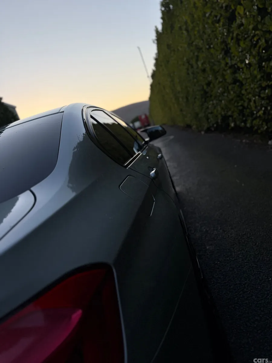 BMW 3-Series Saloon, Diesel, 2017, Silver