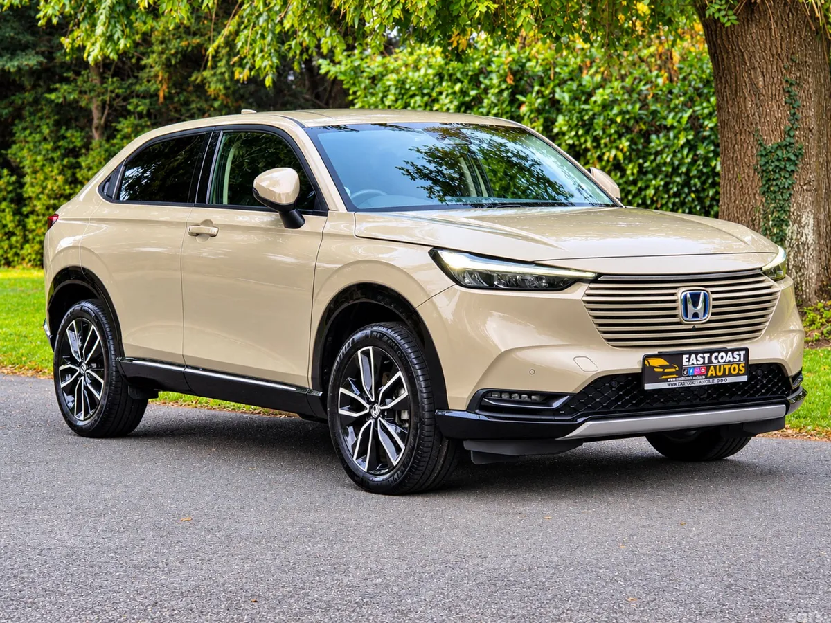 Honda Vezel SUV, Petrol Hybrid, 2022, Beige