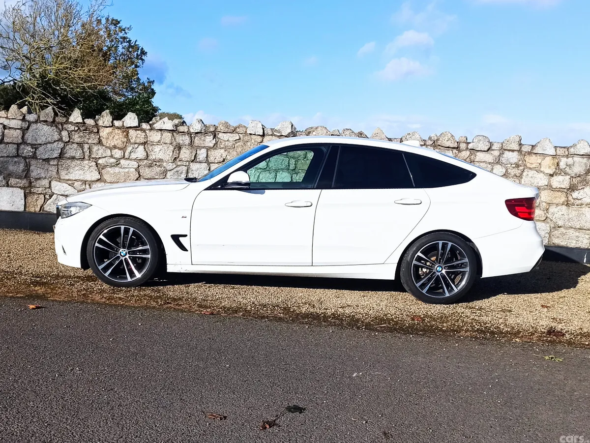 BMW 3-Series Hatchback, Petrol, 2015, White