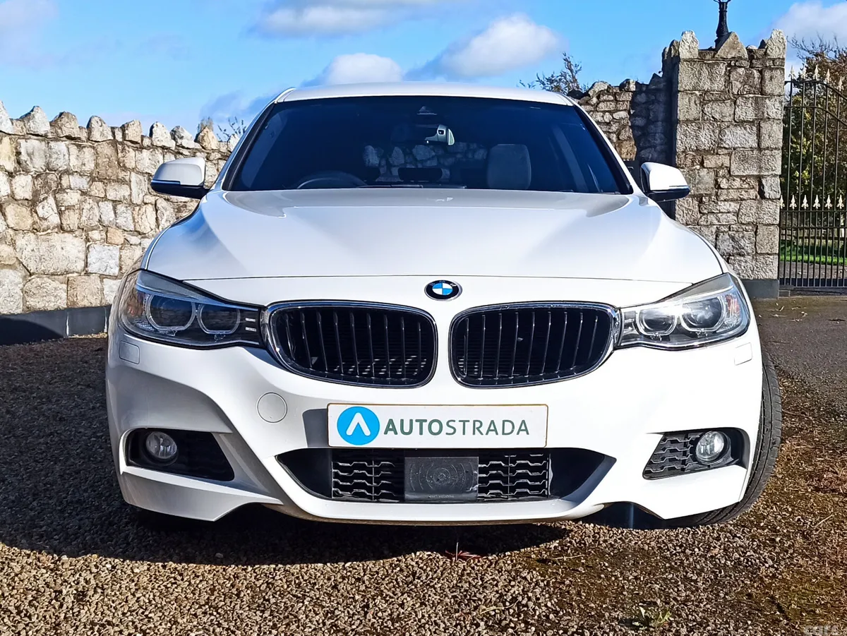 BMW 3-Series Hatchback, Petrol, 2015, White