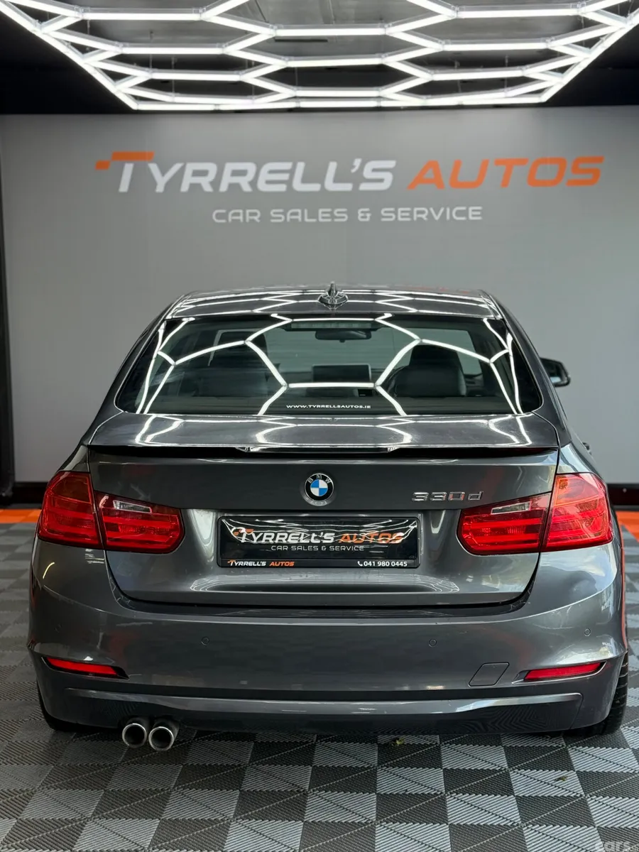 BMW 3-Series Saloon, Diesel, 2014, Grey