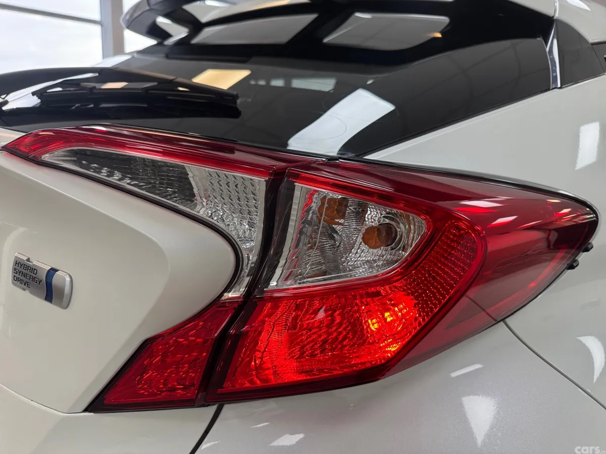 Toyota C-HR Hatchback, Petrol Hybrid, 2017, White