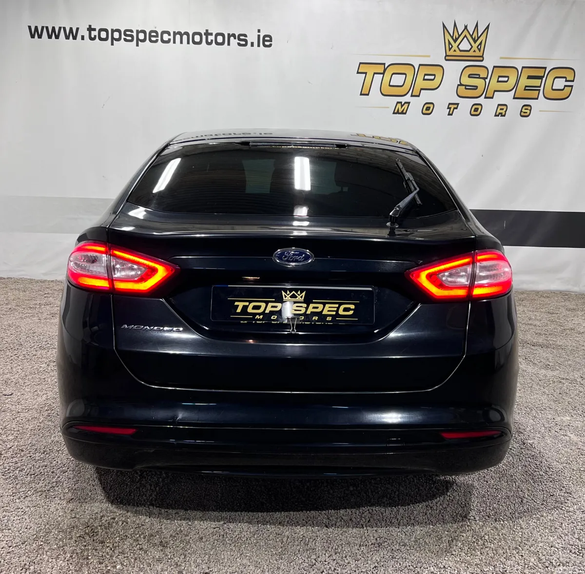 Ford Mondeo Hatchback, Diesel, 2015, Black