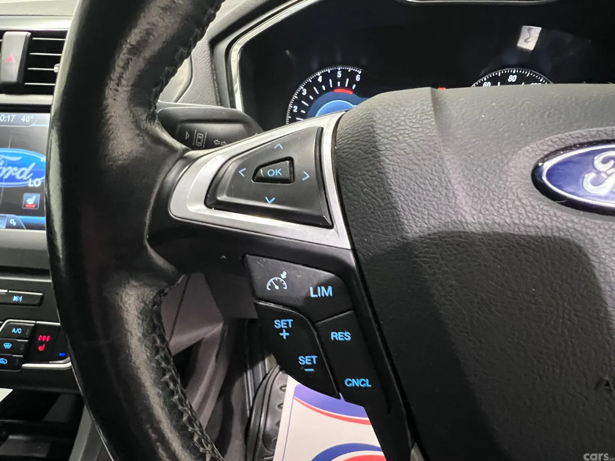 Ford Mondeo Hatchback, Diesel, 2015, Black