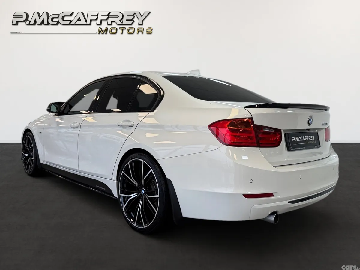 BMW 3-Series Saloon, Diesel, 2015, White