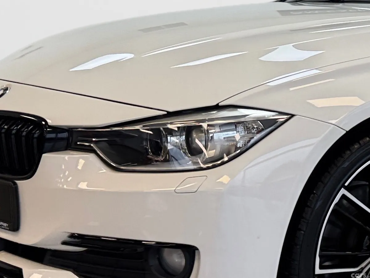 BMW 3-Series Saloon, Diesel, 2015, White