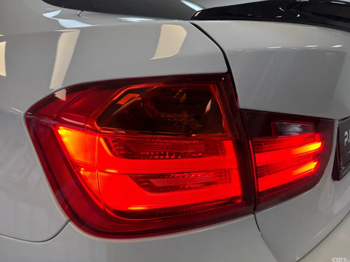BMW 3-Series Saloon, Diesel, 2015, White