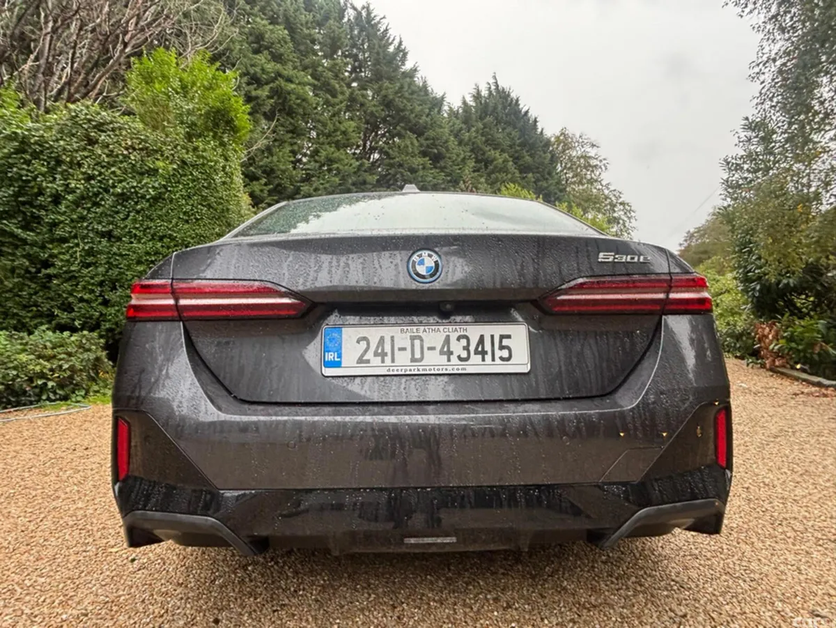 BMW 5-Series Saloon, Petrol Plug-in Hybrid, 2024, Grey