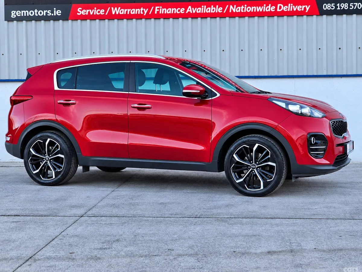 Kia Sportage SUV, Diesel, 2016, Red